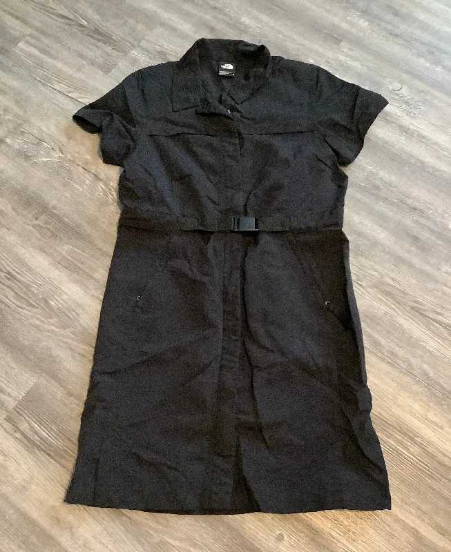 Must-Have Deals Dress Casual Short By The North Face  Size: S