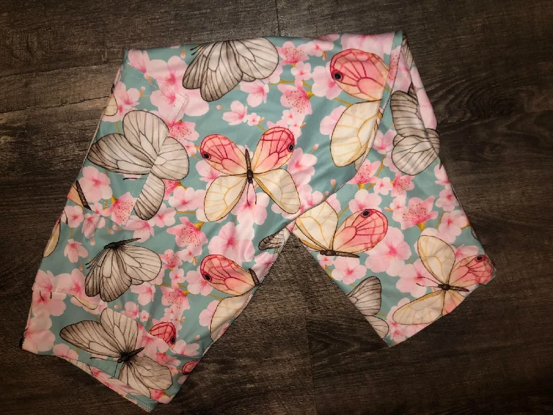 Butterfly Capri With Pockets