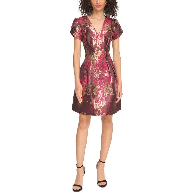 Vince Camuto Womens Petites Jacquard Short Sleeves Fit & Flare Dress